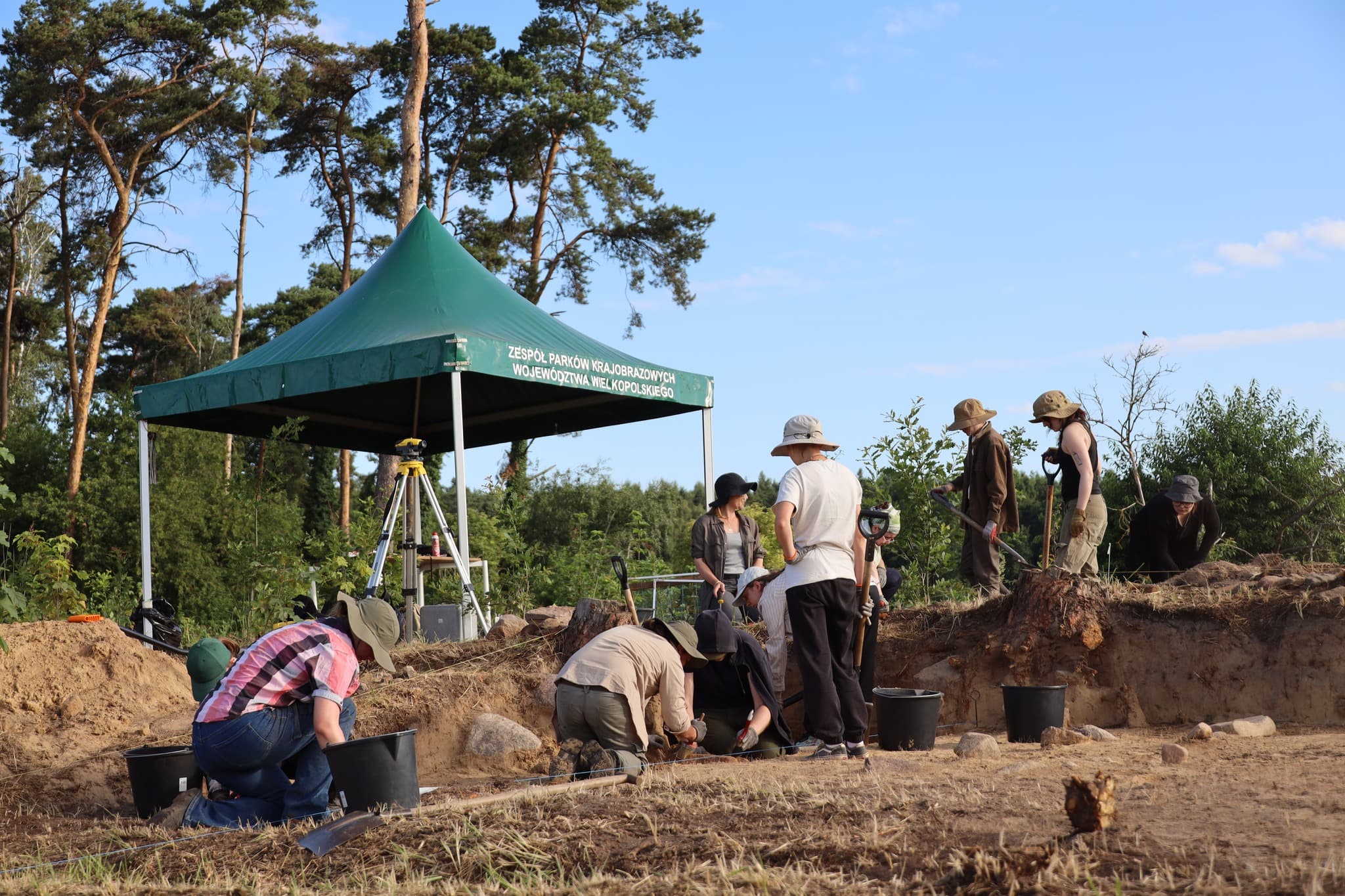 New Archaeological Discoveries in Greater Poland Reveal 5,500-Year-Old Tombs and Roman-Era Treasures