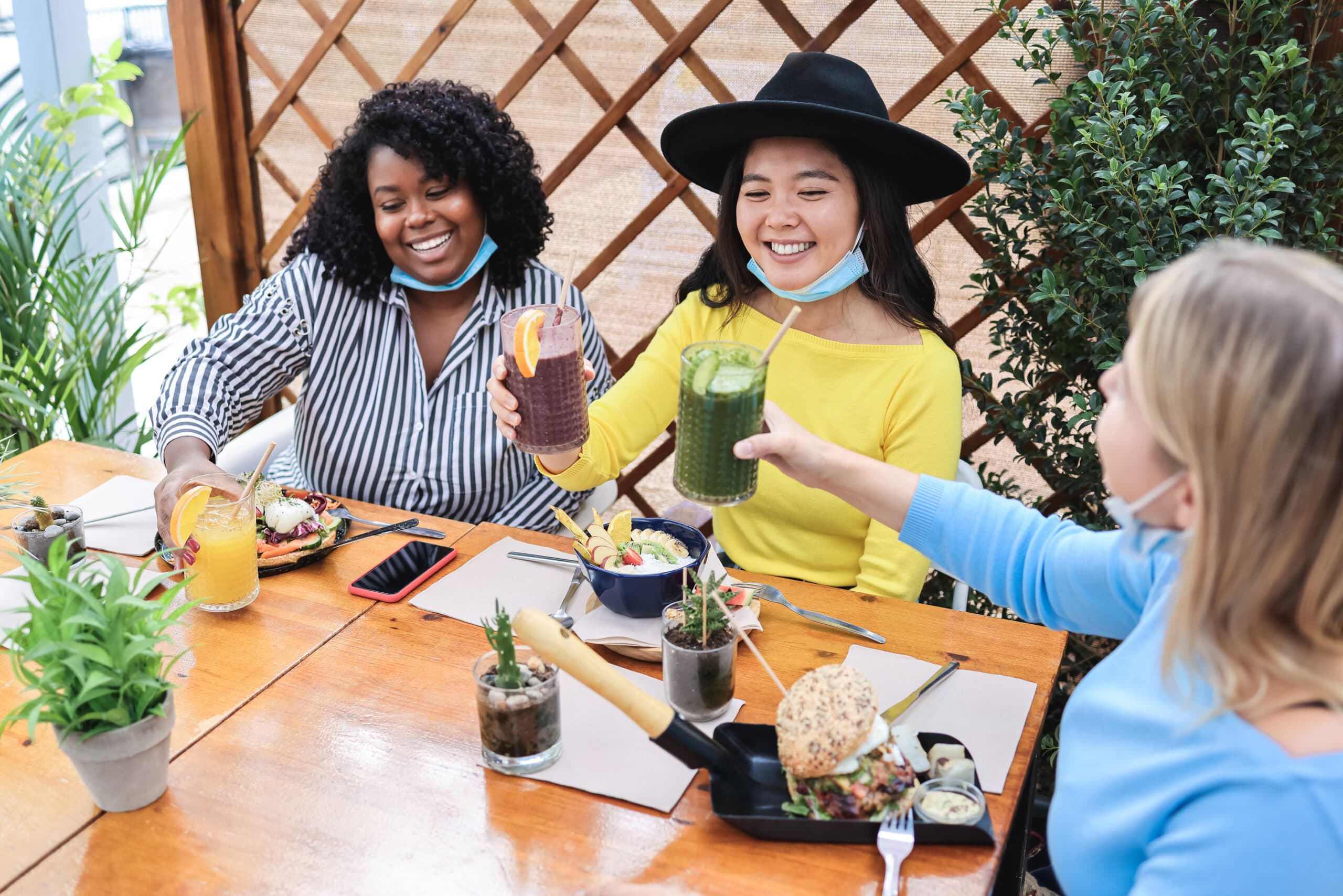 Best Vegan Restaurants in Poznań: Plant-Based Delights 2025