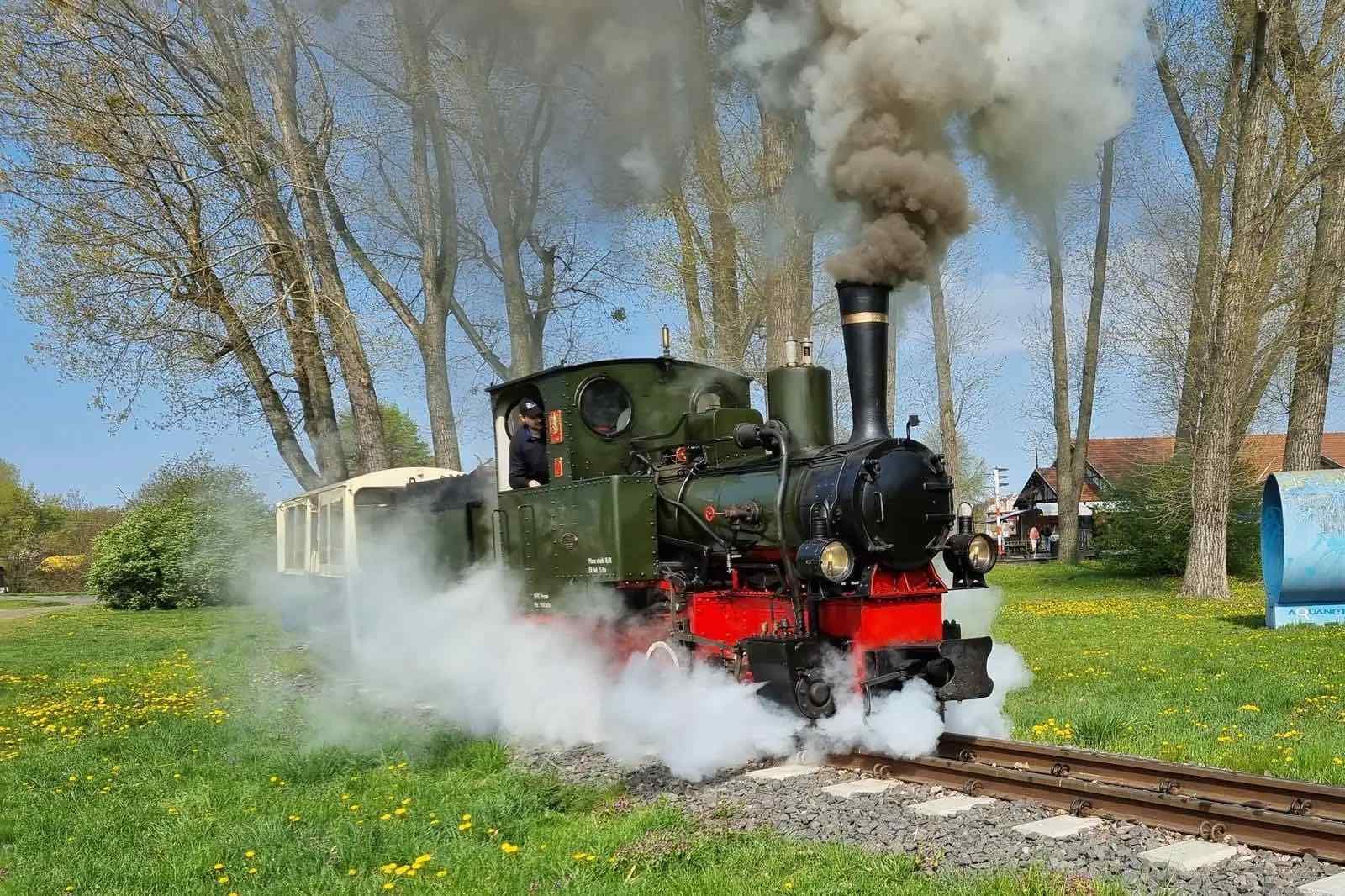 Steam Returns to Maltanka as MPK Prepares New Minibuses and Major Transport Changes Across Poznań