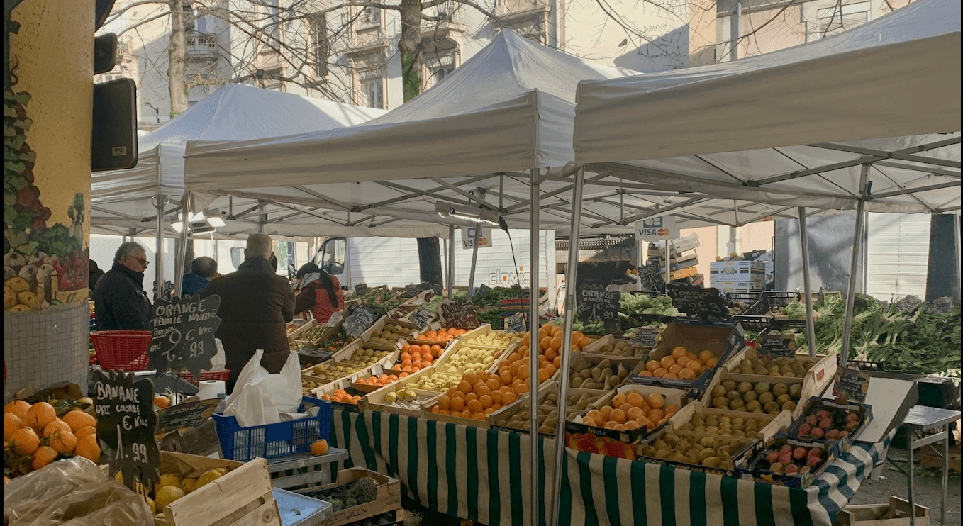 Shopping with Flair: Discover Poznań’s Unique Market Scene
